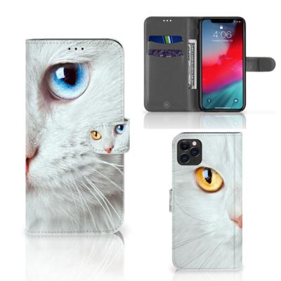 Apple iPhone 11 Pro Max | Telefoonhoesje | Met pasjeshouder | Witte Kat