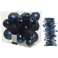 Kerstversiering kunststof kerstballen 6-8-10 cm met sterren slingers pakket donkerblauw 28x stuks