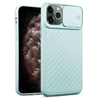 iPhone SE 2022 hoesje - Backcover - Camerabescherming - TPU - Lichtblauw - thumbnail