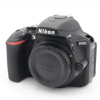 Nikon D5600 body occasion