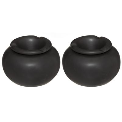 Atmosphera Terras asbak - Set van 2x stuks - stormasbak - keramiek - zwart - 13 x 9 cm - Buiten en b