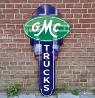 GMC Trucks Groot Stalen Bord - 122 x 60cm