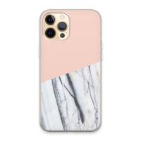 A touch of peach: iPhone 13 Pro Max Transparant Hoesje