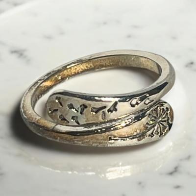 Ring met Paardenbloempatroon - Sieraden - Spiritueelboek.nl
