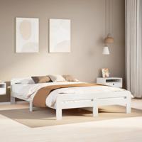 Bedframe zonder matras massief grenenhout wit 150x200 cm