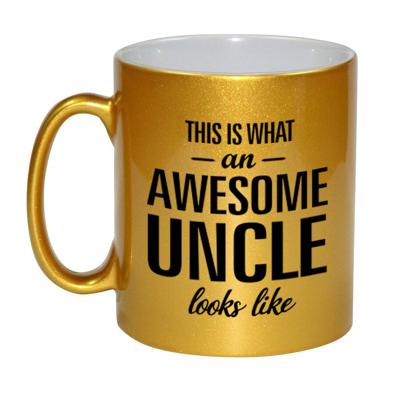 This is what an awesome uncle looks like cadeau - koffiemok - goud - verjaardag - familie