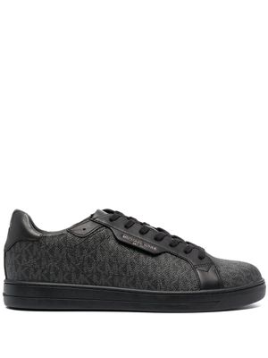 Michael Kors baskets à motif monogrammé - Noir