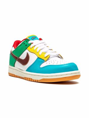 Nike Kids baskets Dunk SE - Blanc