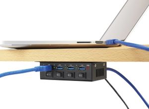 Renkforce RF-3955362 USB 3.2 Gen 1-hub 4 poorten Met metalen behuizing, Individueel schakelbaar, Voor wandmontage Zwart