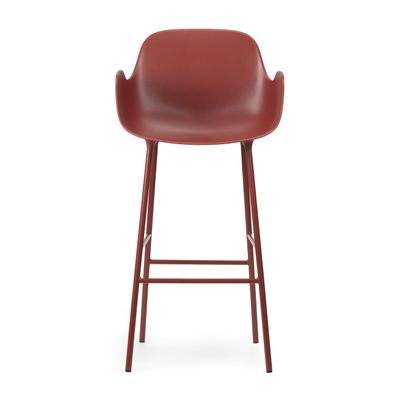 Normann Copenhagen Form barkruk H65 met armleuning Red vierpoot staal