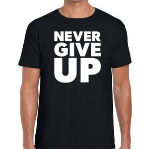 Never give up tekst t-shirt zwart heren