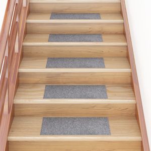 VidaXL Trapmatten zelfklevend 15 stuks 60x25 cm lichtgrijs rechthoekig