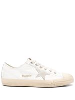 Golden Goose baskets V-Star à lacets - Blanc