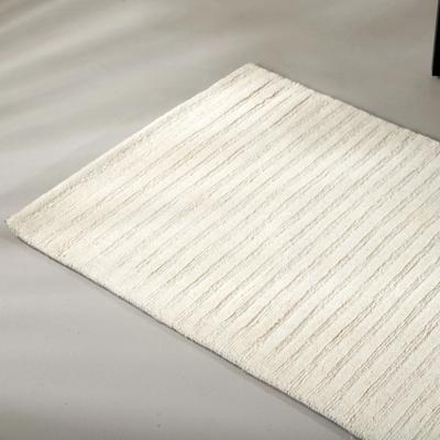 Nohr Vloerkleed 'Lorrie' 70 x 200cm, kleur Wit Nohr Vloerkleed 'Lorrie' 70 x 200cm, kleur Wit