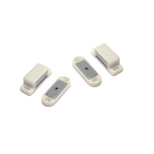 2x stuks magneetsnapper / magneetsnappers met metalen sluitplaat wit 4,7 x 1,4 x 1,6 cm