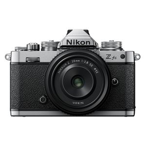 Nikon Z fc systeemcamera + 28mm f/2.8 SE