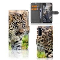OnePlus Nord | Telefoonhoesje | Met pasjeshouder | Baby Luipaard