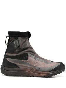 11 By Boris Bidjan Saberi bottines à effet usé - Gris