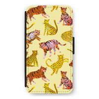 Cute Tigers and Leopards: iPhone 12 mini Flip Hoesje