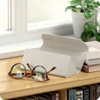 Satechi FindAll vegan-leather glasses case with FindMy