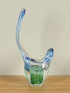 Asbestemming, sculptuur Jablonski groen/blauw, 38 cm.