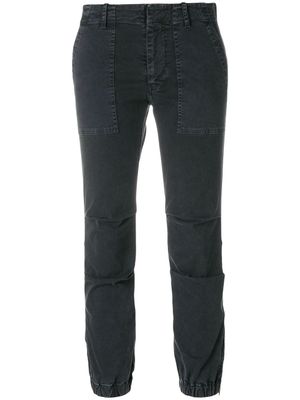 Nili Lotan pantalon fuselé à coupe courte - Gris