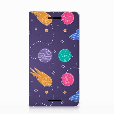 Nokia 2.1 2018 Hippe | Standcase | Space Nokia 2.1 2018 Hippe | Standcase | Space