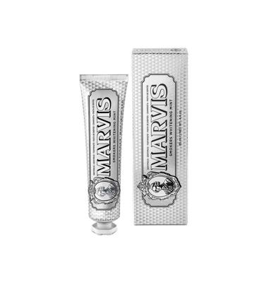 Toothpaste smokers whitening mint
