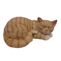 Dierenbeeld slapende kat/poes - oranje - 28 x 19 cm - polystone - katten - buiten en binnen