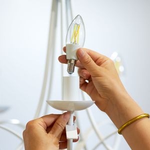 WiZ Filament kaarslamp helder 4,9 W (gelijk aan 40 W) C35 E14