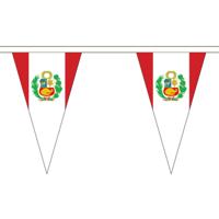 Peru landen puntvlaggetjes vlaggenlijn - 500 cm - slinger / vlaggenlijn - landen versiering