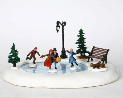 Winter skating - Lemax