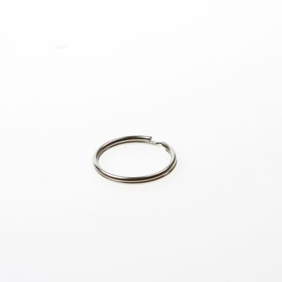 Sleutelring vernik. 30mm