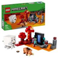 LEGO 21255 Minecraft Nether Portal Hinderlaag, speelgoed met gevechtsscènes en minifiguren, Hoglin-figuur