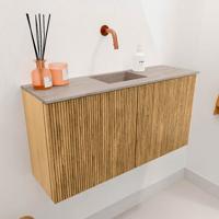 Toiletmeubel Mondiaz Joya Dlux | 80 cm | Meubelkleur Oak | Faye wastafel Saba Wasbak Midden | Zonder kraangat(en) Toiletmeubel Mondiaz Joya Dlux | 80 cm | Meubelkleur Oak | Faye wastafel Saba Wasbak Midden | Zonder kraangat(en)