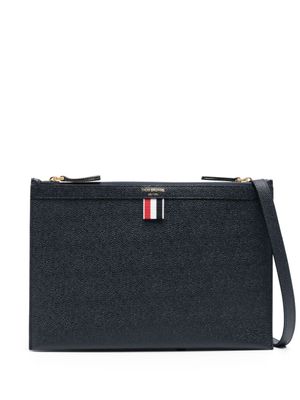 Thom Browne sac à bandoulière en cuir à logo imprimé - Bleu