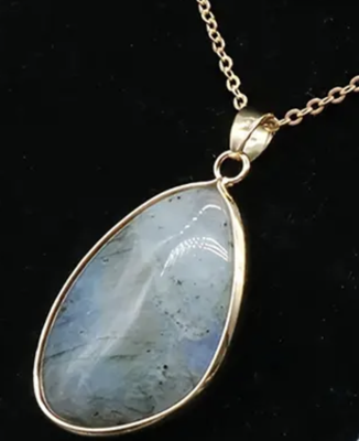 Labradoriet ketting - Sieraden - Spiritueelboek.nl Labradoriet ketting - Sieraden - Spiritueelboek.nl