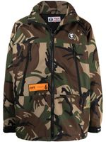 AAPE BY *A BATHING APE® veste zippée à imprimé camouflage - Vert