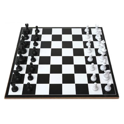 Reisspellen/bordspellen 2-in-1 set van schaken en erger je niet 35 x 30 cm