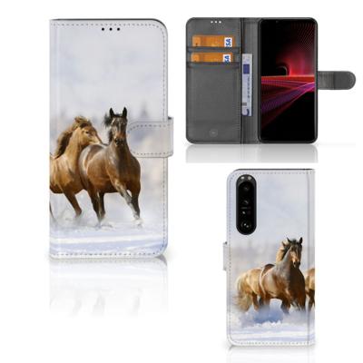 Sony Xperia 1 III | Telefoonhoesje | Met pasjeshouder | Paarden