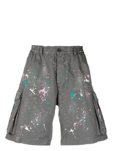 DSQUARED2 short à effet taches de peinture - Gris