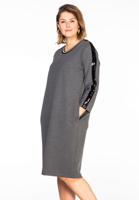 Yoek Dress sequin stripe | Grijs | Maat Plus