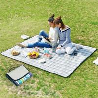 600D waterdichte Oxford opvouwbare doek Outdoor strand Camping Mat Picknickkleed. grootte: 150 * 150cm willekeurige kleur levering