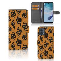 Telefoonhoesje | Met pasjeshouder | voor Motorola Moto G53 Snakes