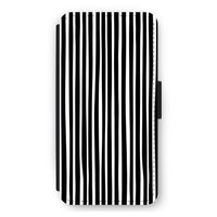 Stripes: iPhone 11 Flip Hoesje