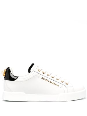 Dolce & Gabbana baskets à plaque logo - Blanc