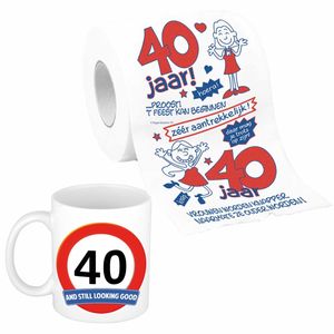 Cadeau set voor 40e verjaardag - Koffie mok en funny Wc-rol - Voor vrouwen van 40