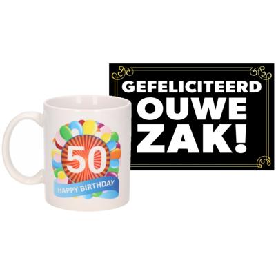 Verjaardag cadeau koffie mok - drinkbeker - 50 jaar print - 300 ml - met A5-size wenskaart ouwe zak