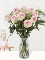Geboorteboeket roze + gratis glasvaas Aafke