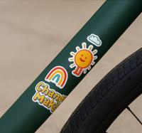 Groene wereld fiets sticker